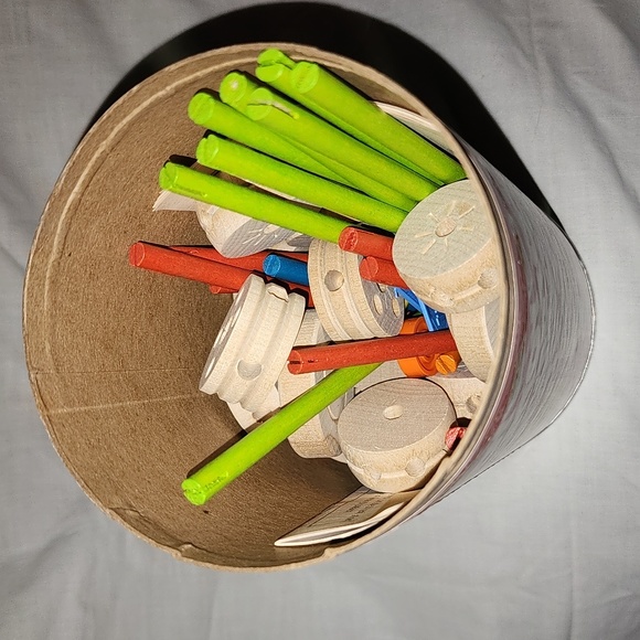 Vintage tinkertoy set with idea book - Picture 2 of 3